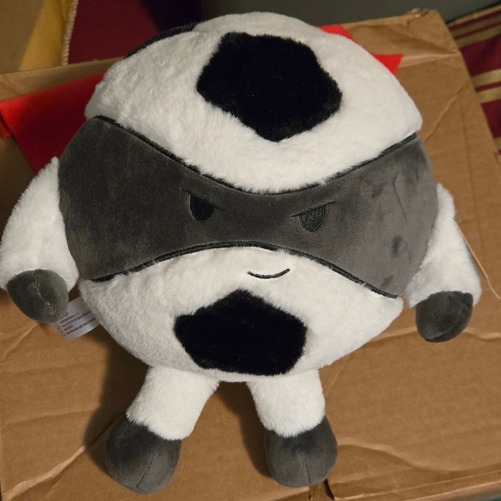 FAO Schwarz Heroes of the Game Soccer Ball Superhero Plush Red Cape 1019470